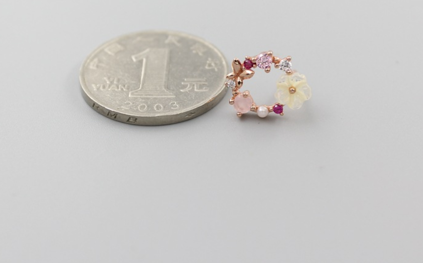 Natural shell flower earrings