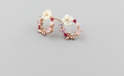 Natural shell flower earrings