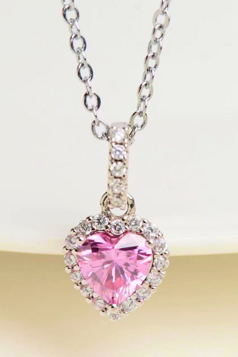 Collier avec pendentif cœur en moissanite 1 carat