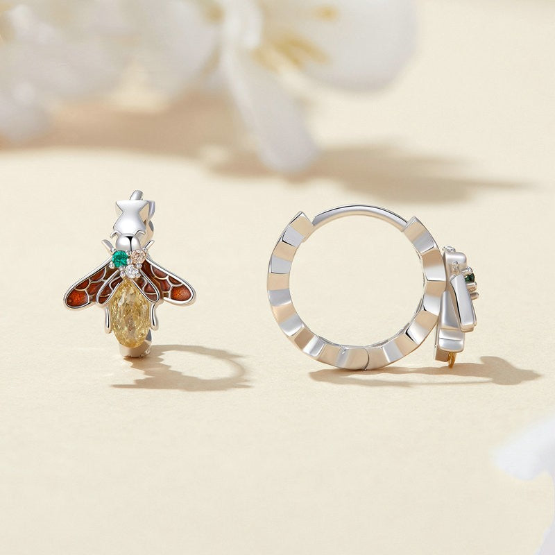 S925 Silver Bee Ear Buckle